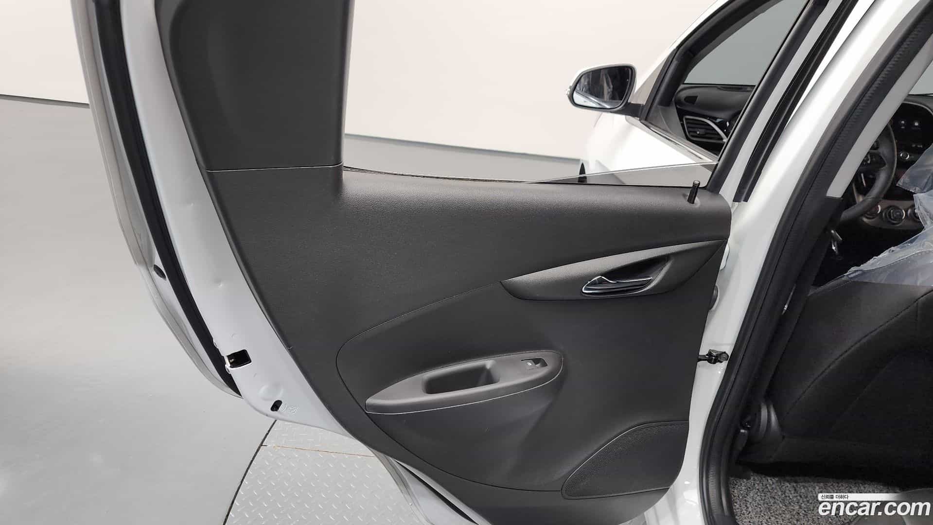Spark Chevrolet 2021.2-INNER-035