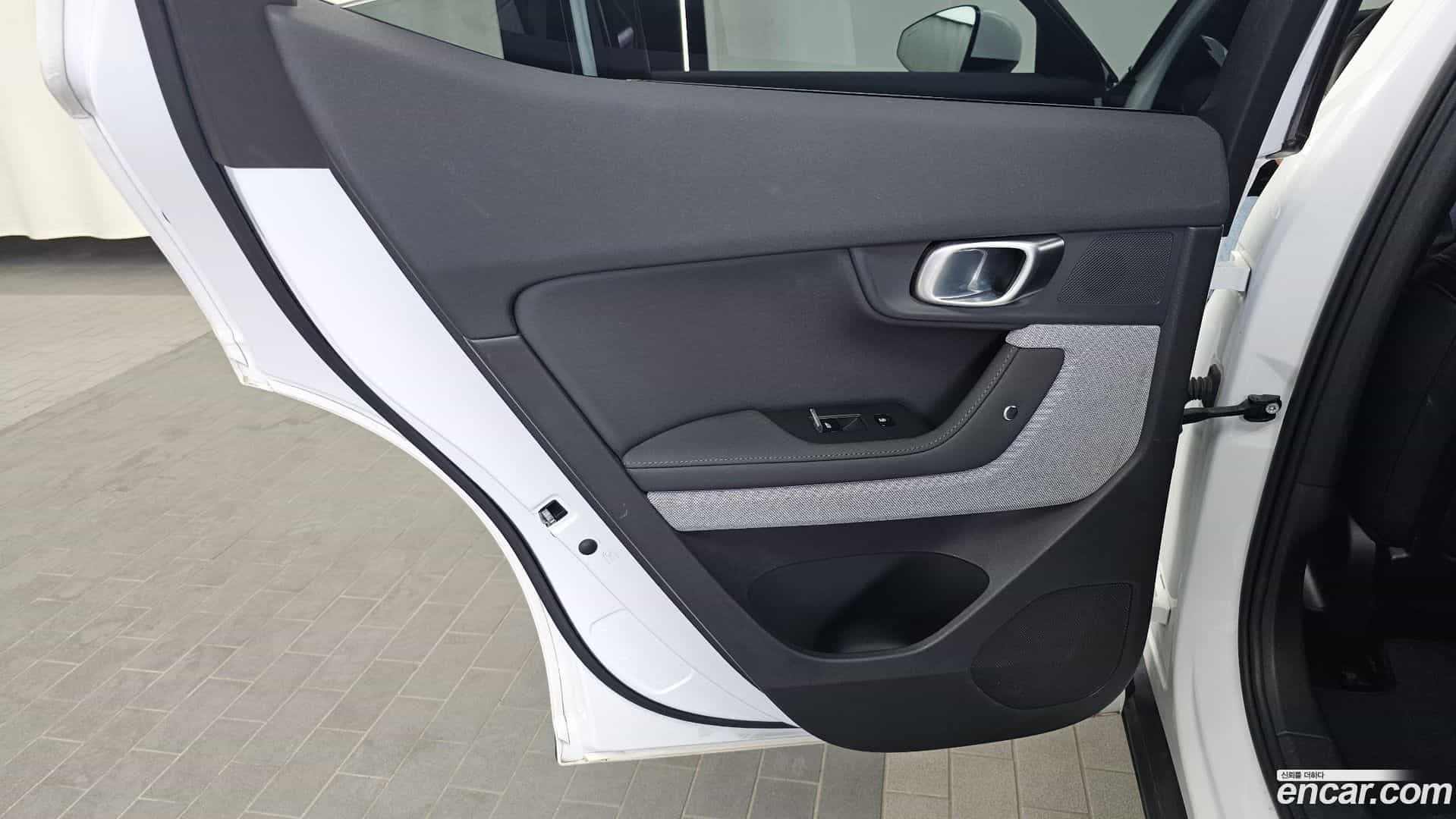 Polestar 2 Polestar 2022.3-INNER-035