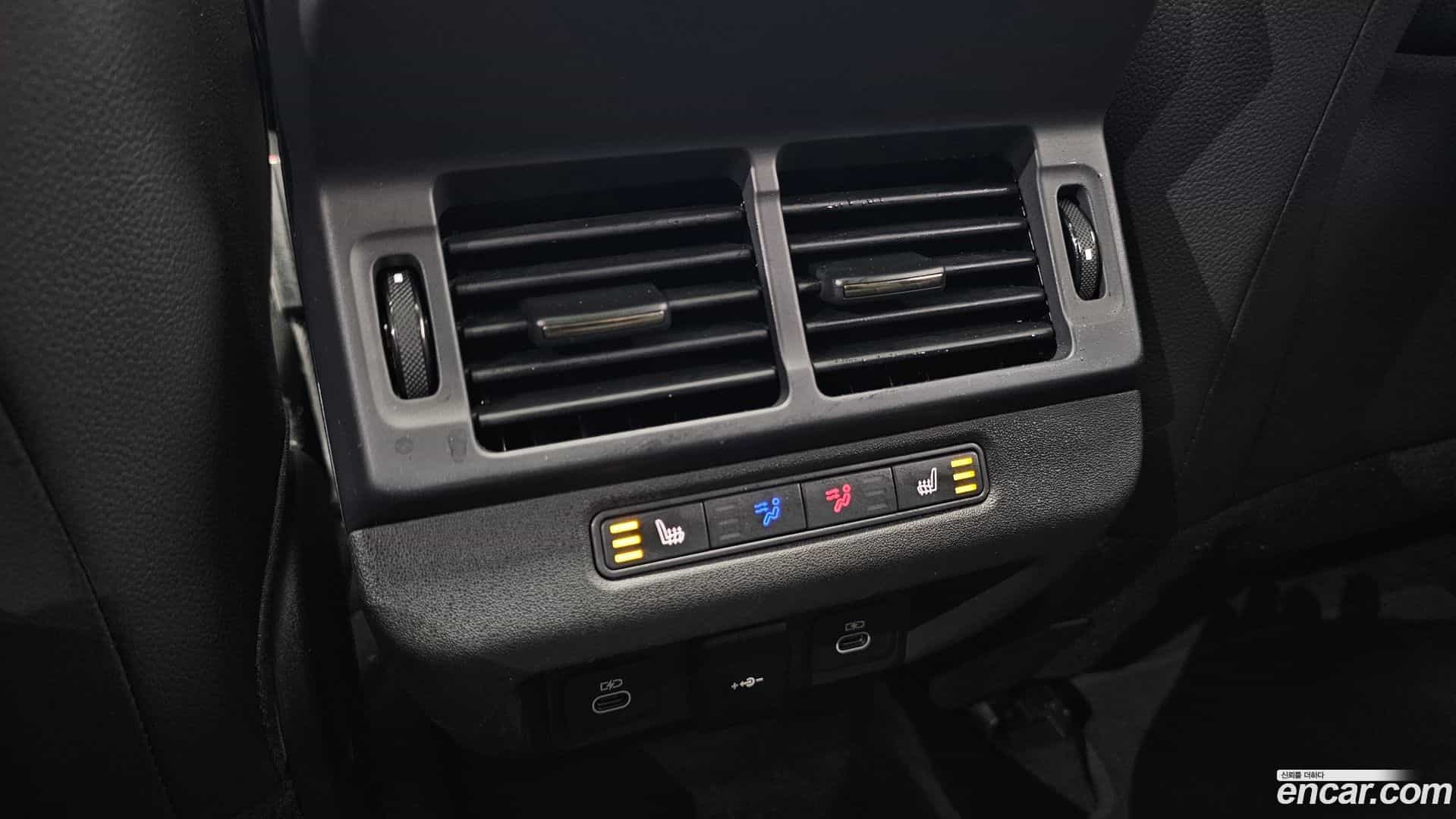 Range Rover Evoque Land Rover 2025.5-OPTION-021
