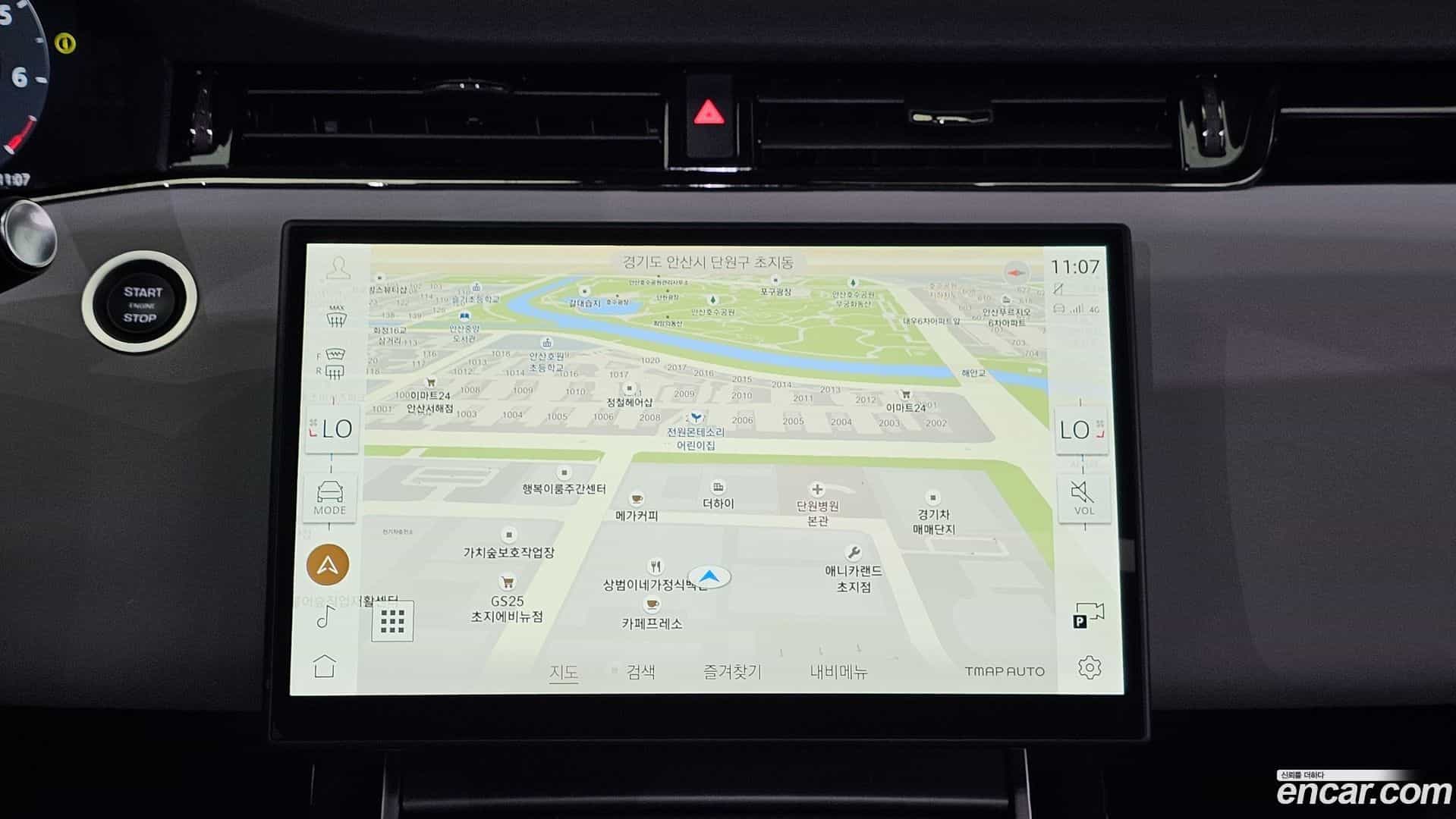 Range Rover Evoque Land Rover 2025.5-OPTION-023