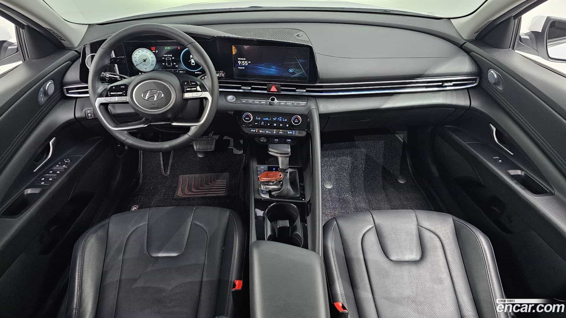AVANTE Hyundai 2021.1-INNER-007