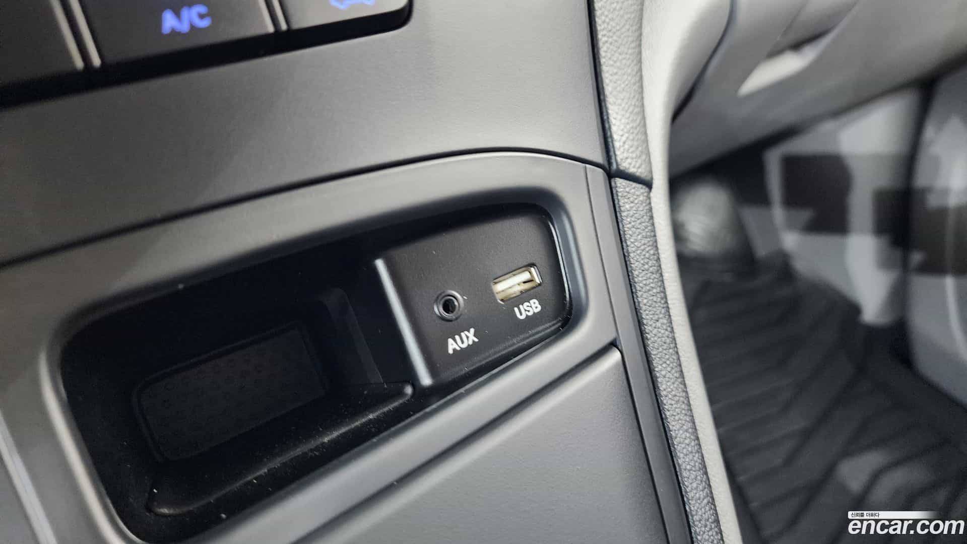 Starex Hyundai 2020.11-OPTION-016
