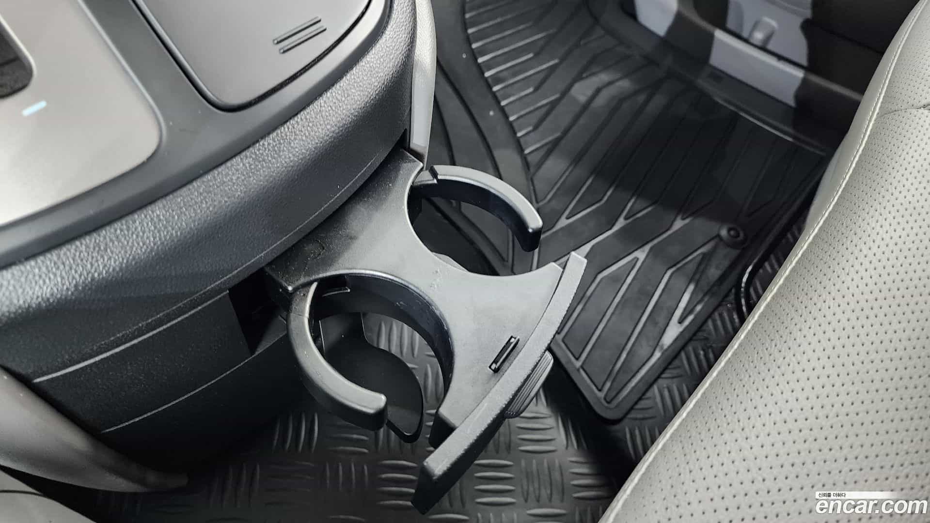 Starex Hyundai 2020.11-OPTION-019