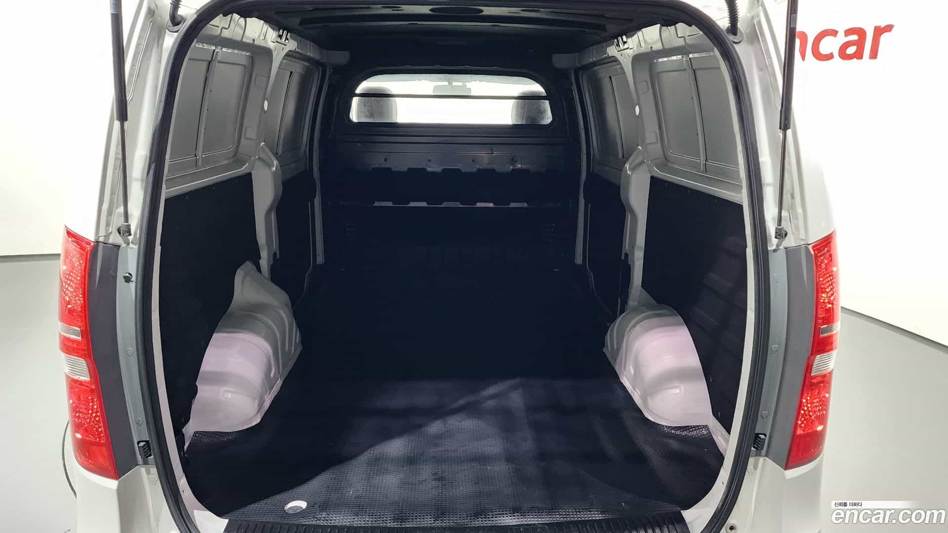 Starex Hyundai 2020.11-OPTION-021