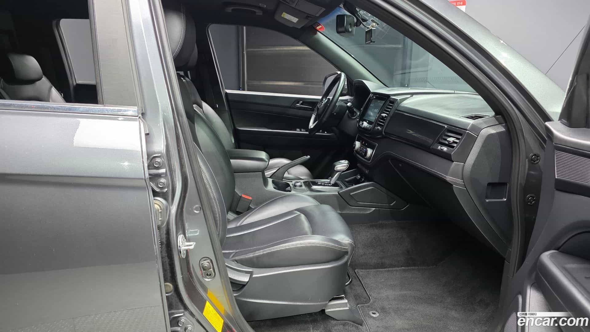 Rexton KG Mobility 2019.9-OPTION-015