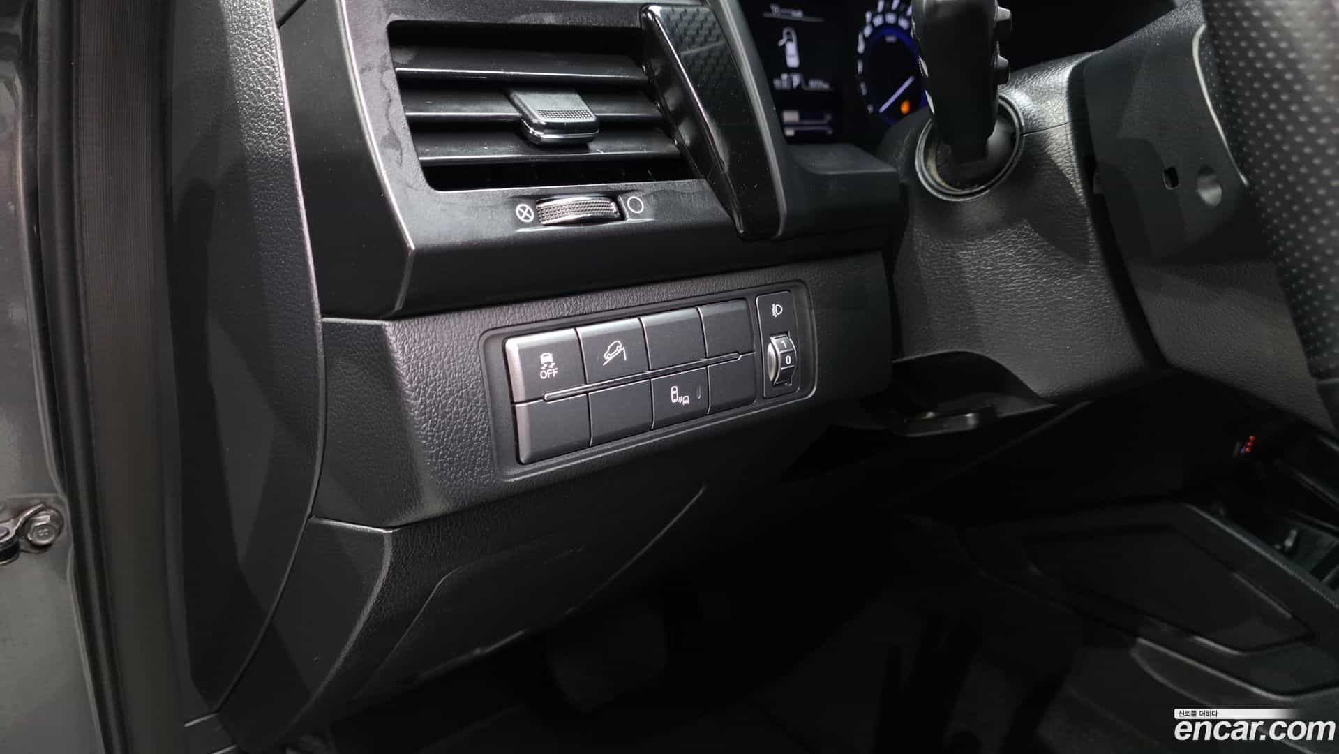 Rexton KG Mobility 2019.9-OPTION-022