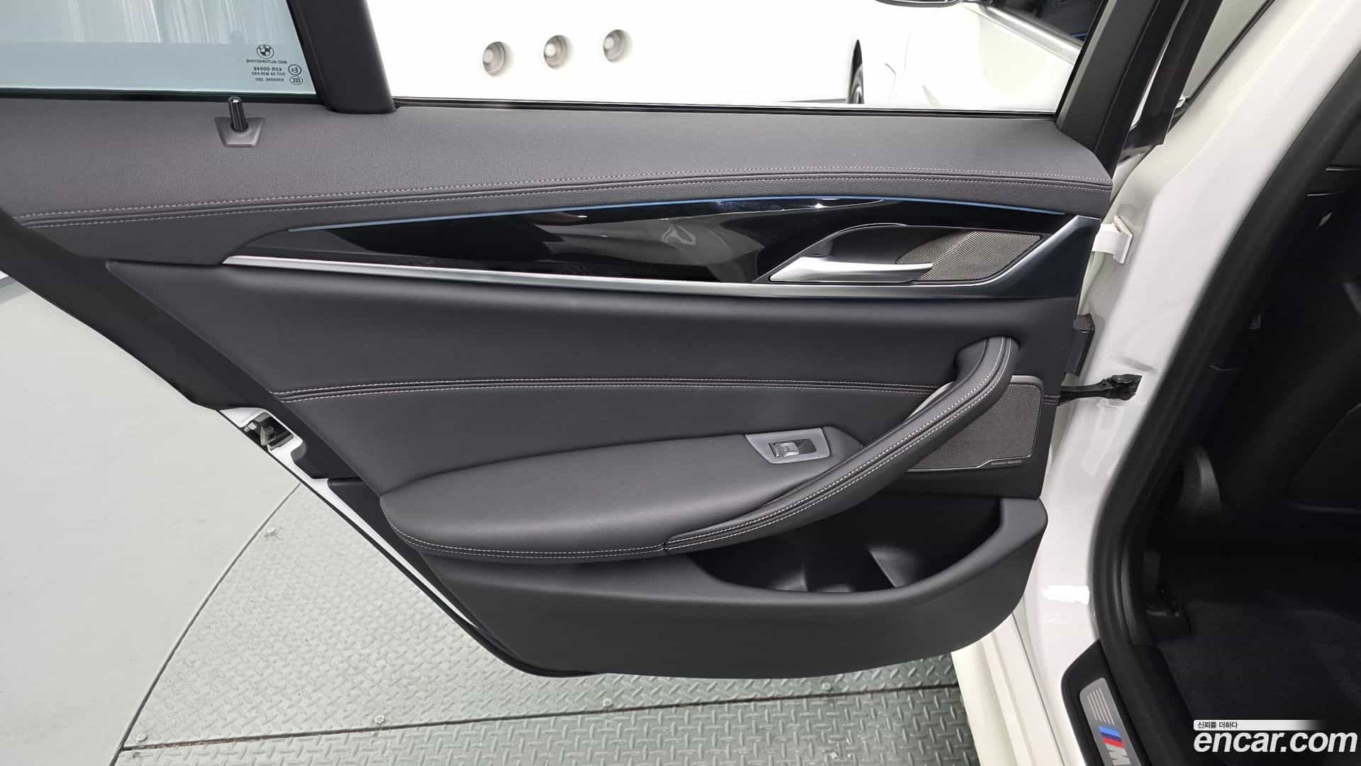 5-Series BMW 2021.3-INNER-035