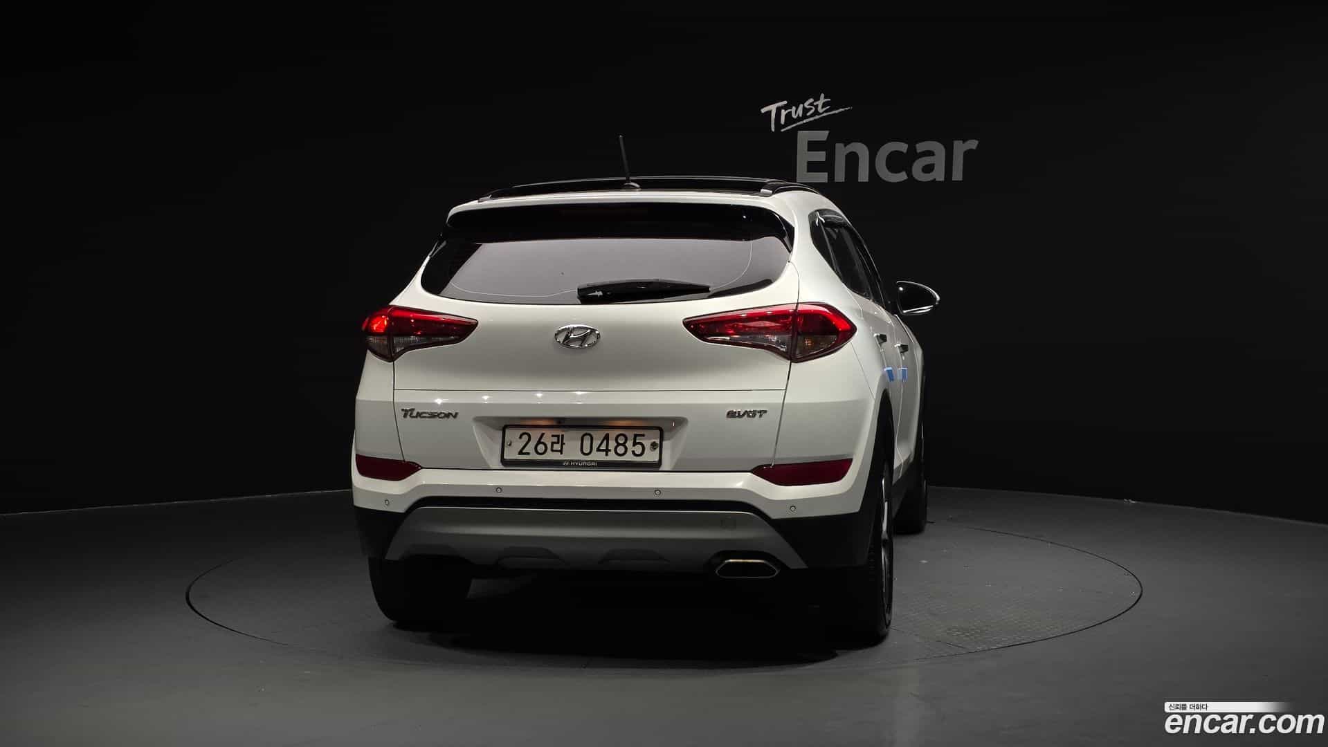 Tucson Hyundai 2016.6-OUTER-004