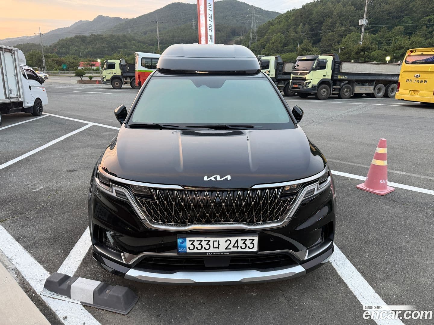 Main__Slider__Photo:Canival Kia 2023.7-2