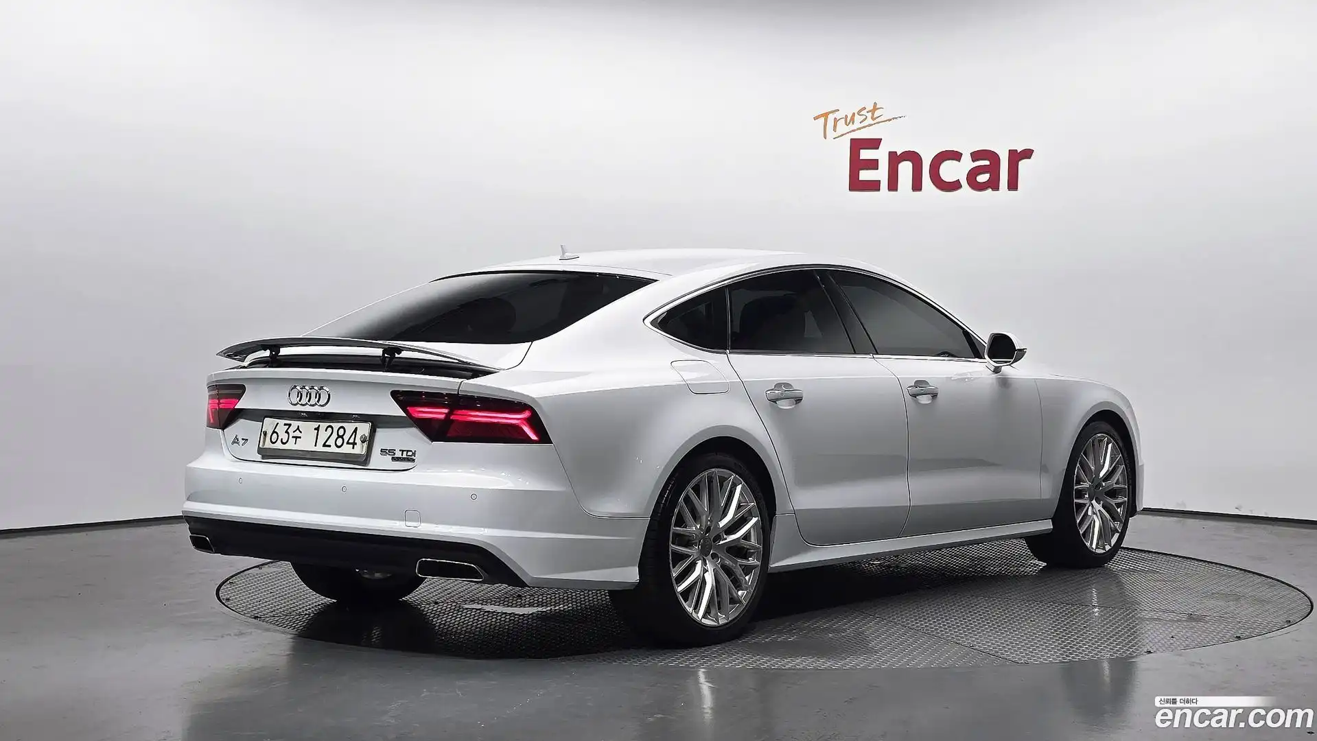 A7 Audi 2015.10-OUTER-002