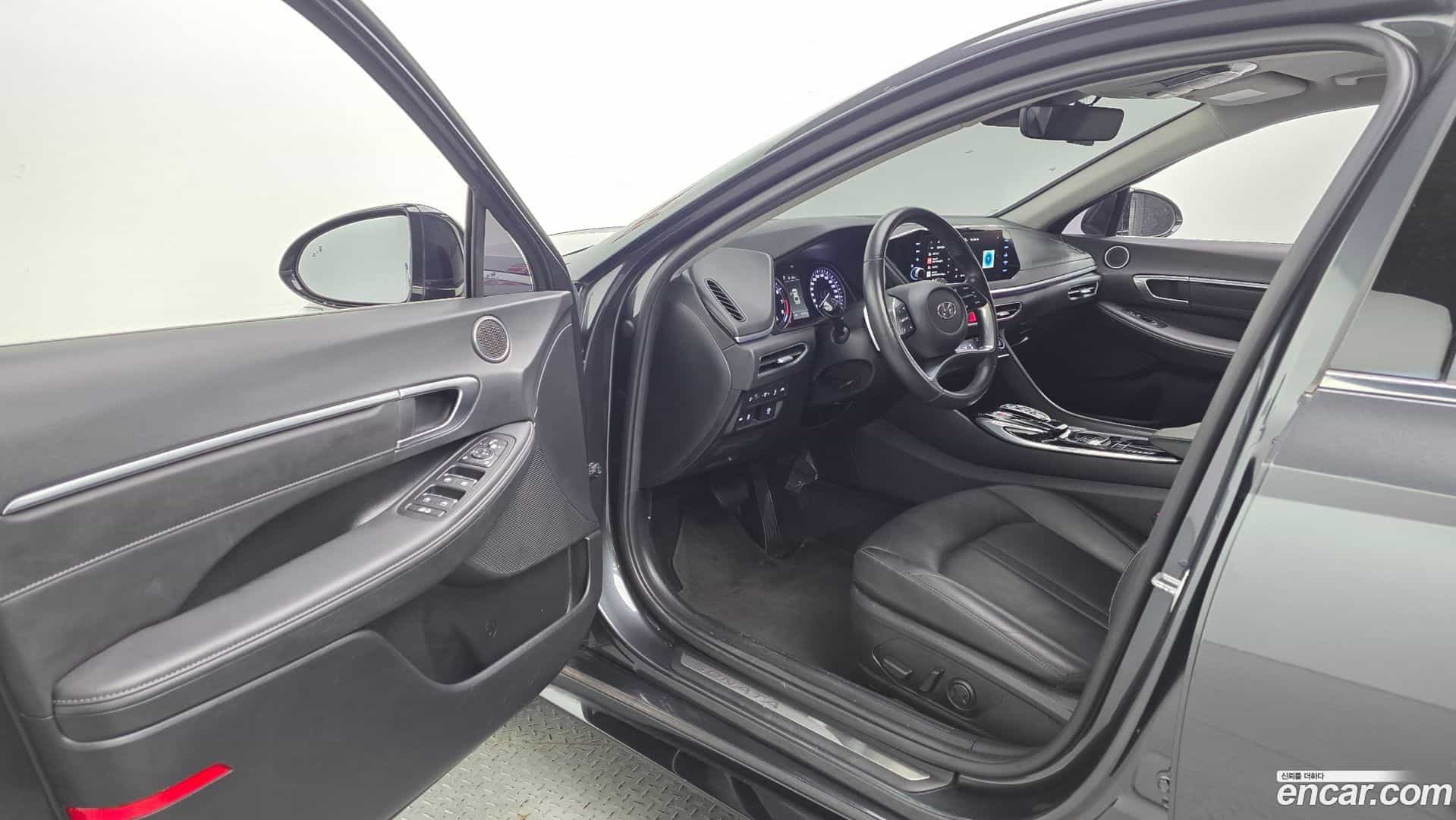 Sonata Hyundai 2022.3-INNER-010