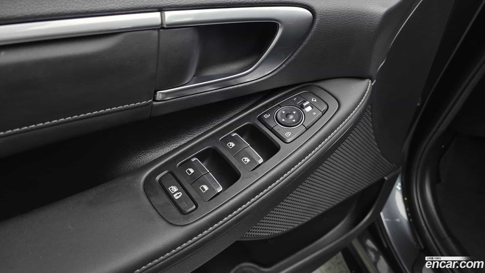 Sonata Hyundai 2022.3-OPTION-023