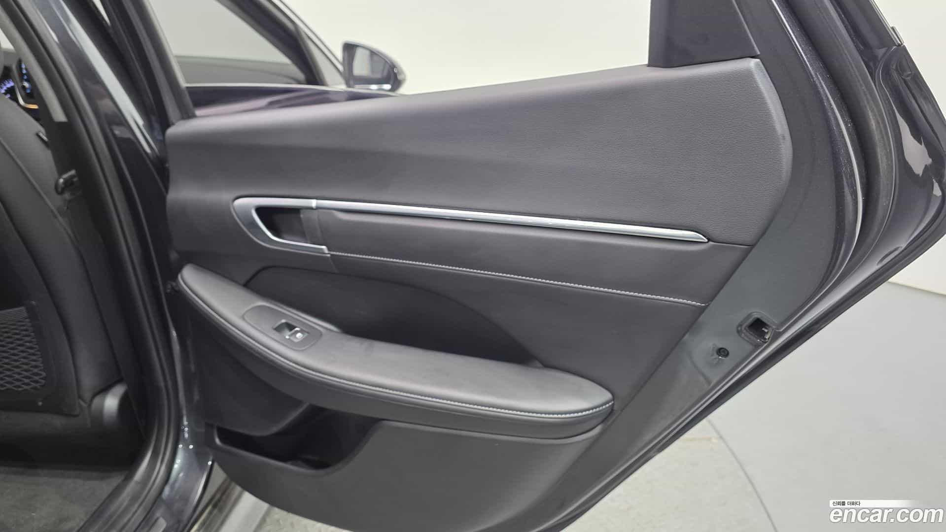 Sonata Hyundai 2022.3-INNER-035
