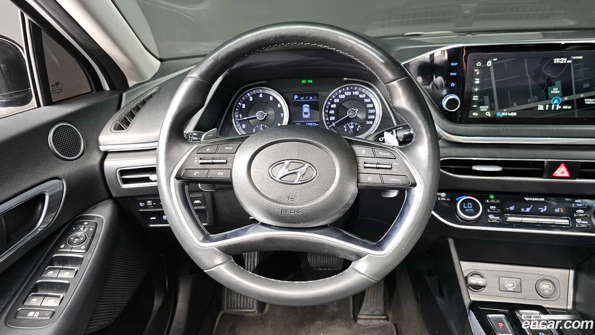 Sonata Hyundai 2019.10-OPTION-017