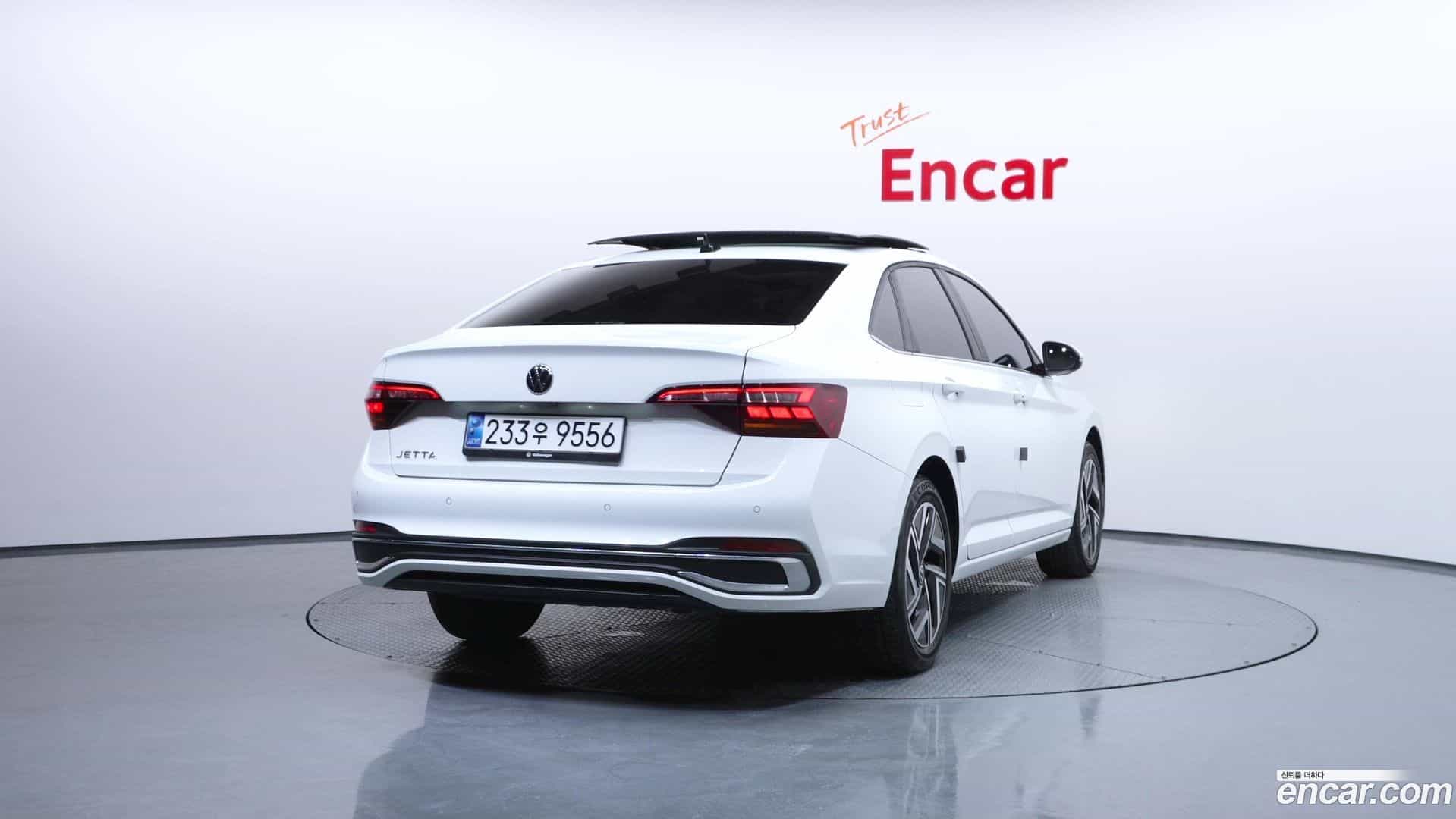 Jetta Volkswagen 2024.7-OUTER-004
