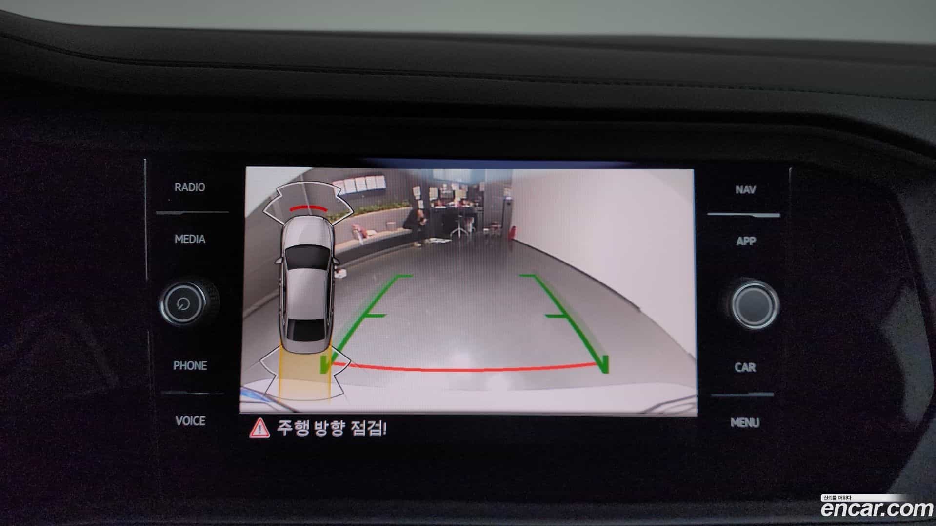 Jetta Volkswagen 2024.7-OPTION-018