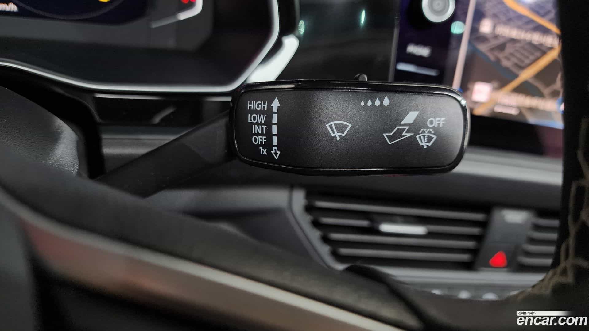Jetta Volkswagen 2024.7-OPTION-042