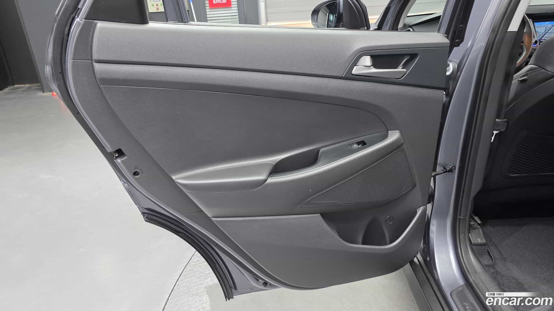 Tucson Hyundai 2018.6-INNER-035