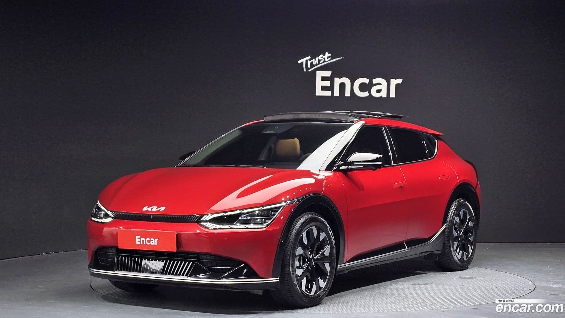 Main__Slider__Photo:EV6 Kia 2021.8-0
