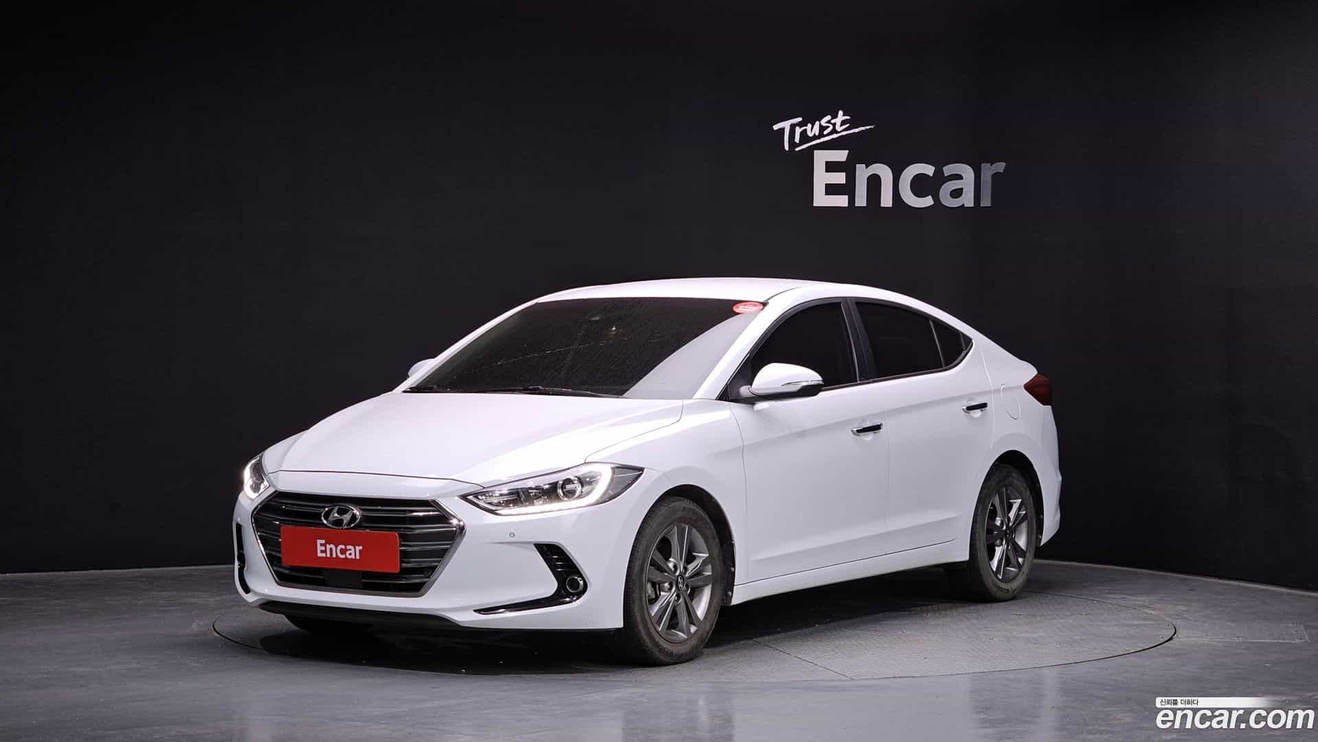 AVANTE Hyundai 2017.4-OUTER-001