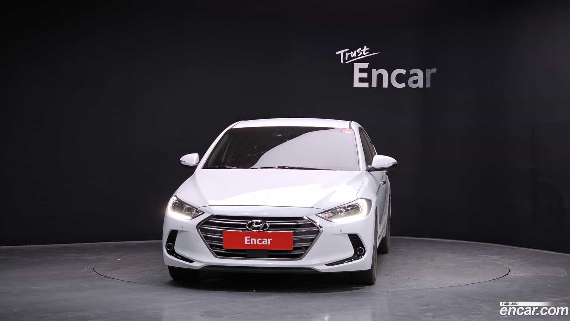 AVANTE Hyundai 2017.4-OUTER-003