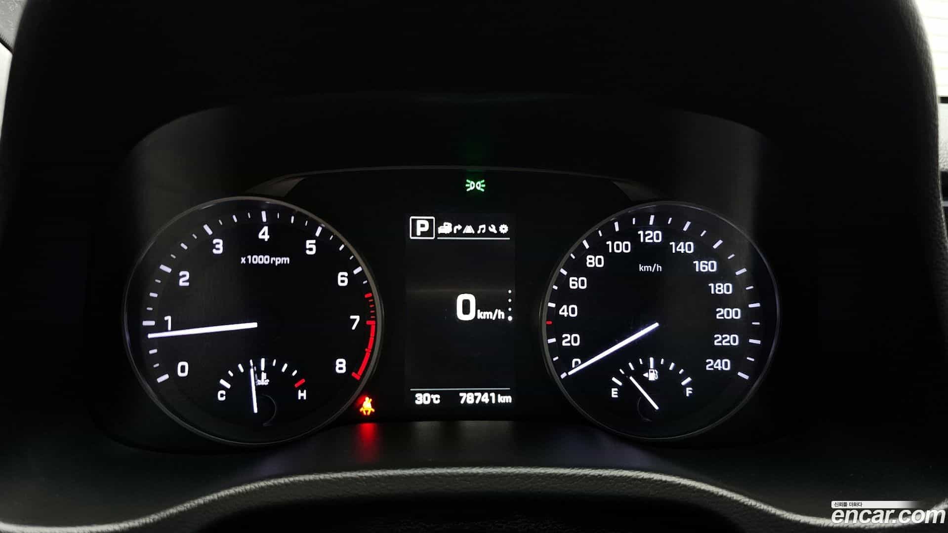 AVANTE Hyundai 2017.4-INNER-008
