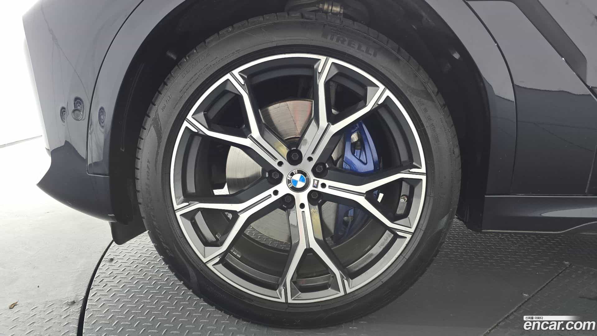 X6 BMW 2022.8-OUTER-005