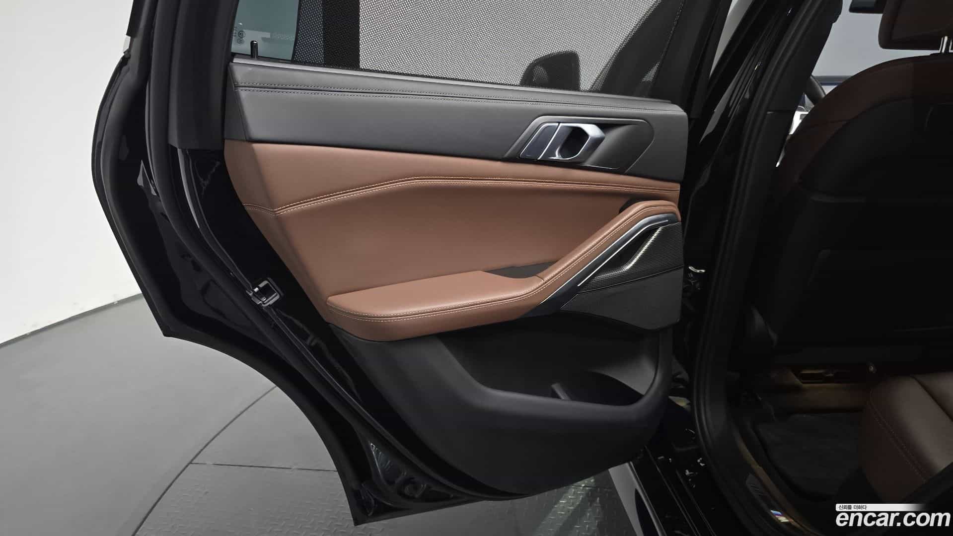 X6 BMW 2022.8-INNER-035
