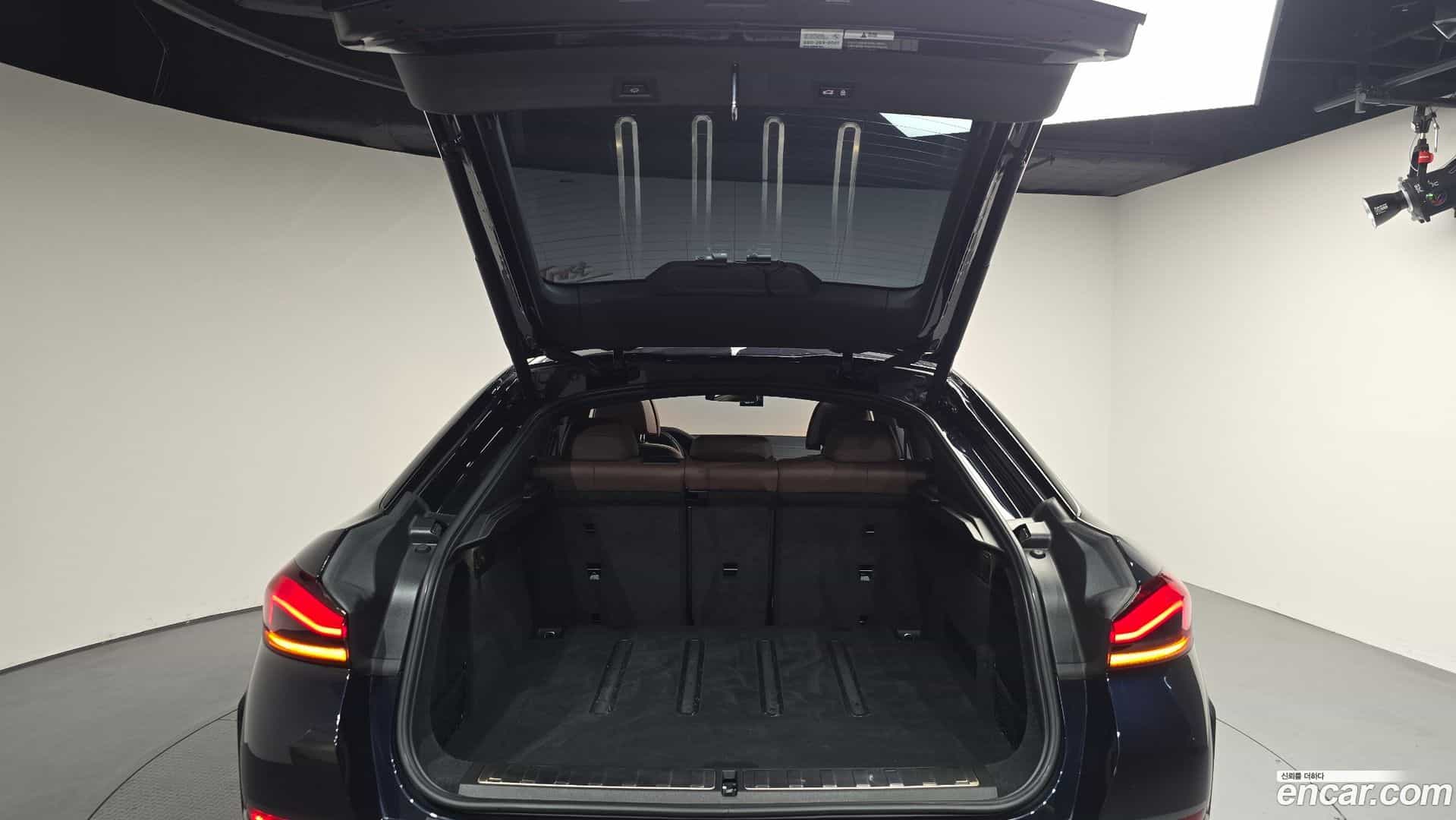 X6 BMW 2022.8-OPTION-043