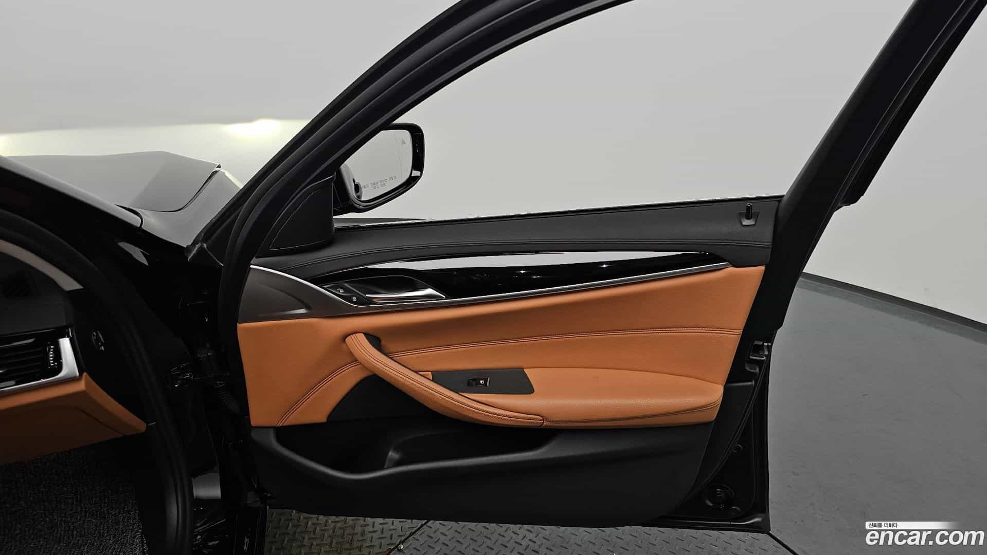 5-Series BMW 2020.2-INNER-034