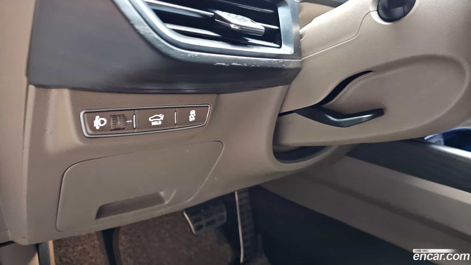 K8 Kia 2022.9-OPTION-024