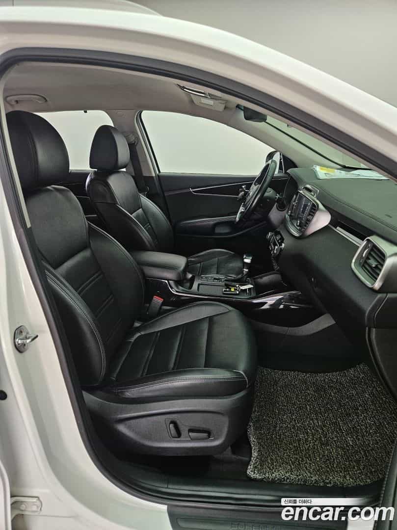 Sorento Kia 2018.0-OPTION-016