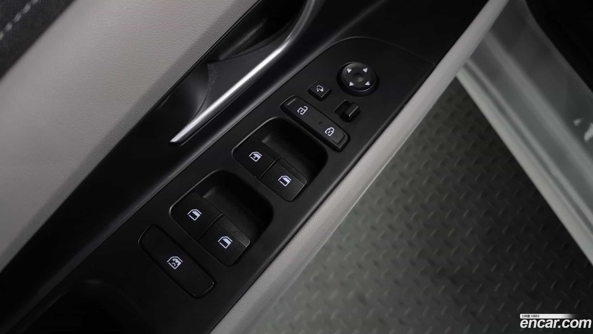 AVANTE Hyundai 2021.4-OPTION-017