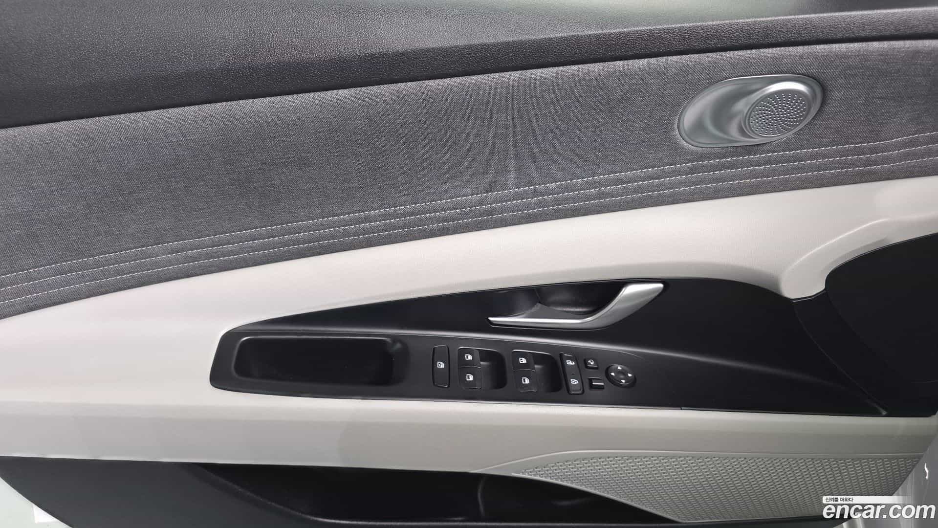 AVANTE Hyundai 2021.4-INNER-034