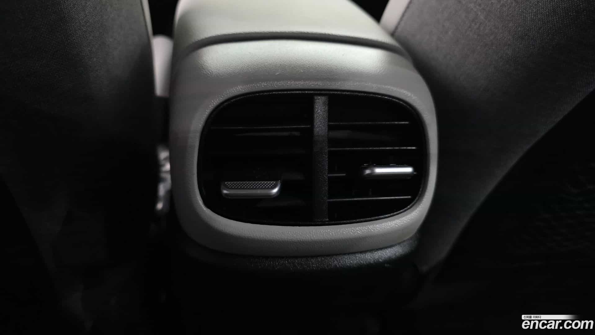 AVANTE Hyundai 2021.4-OPTION-040