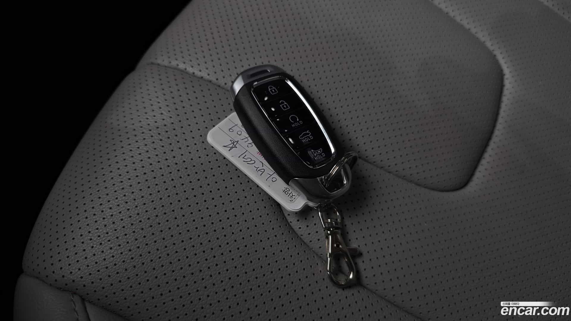 AVANTE Hyundai 2021.4-OPTION-043