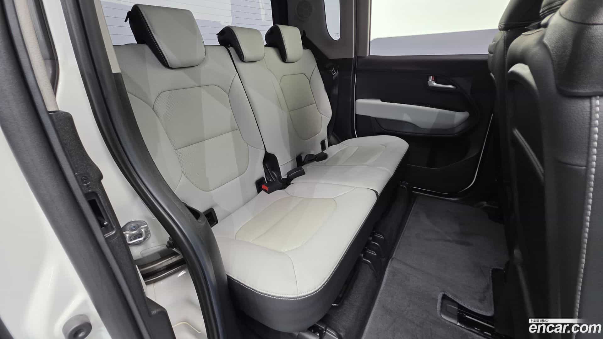 RAY Kia 2023.9-OPTION-044