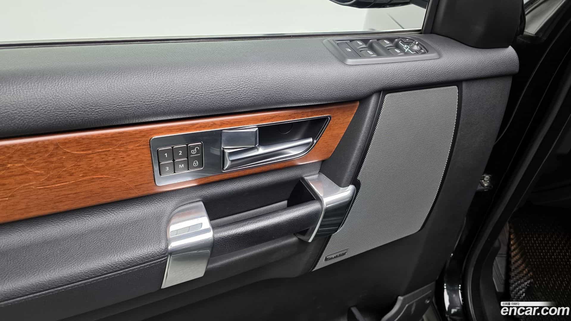 Discovery Land Rover 2015.5-OPTION-024