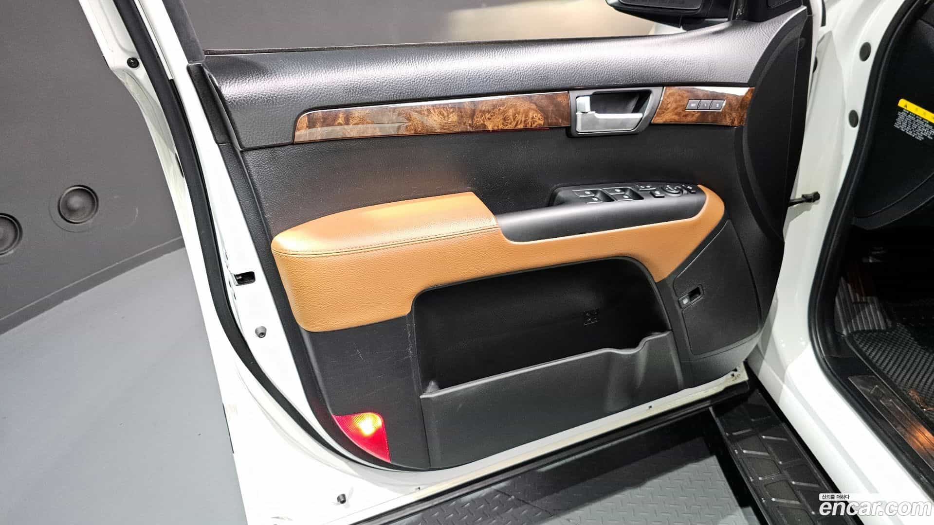 Mohave Kia 2016.9-INNER-034