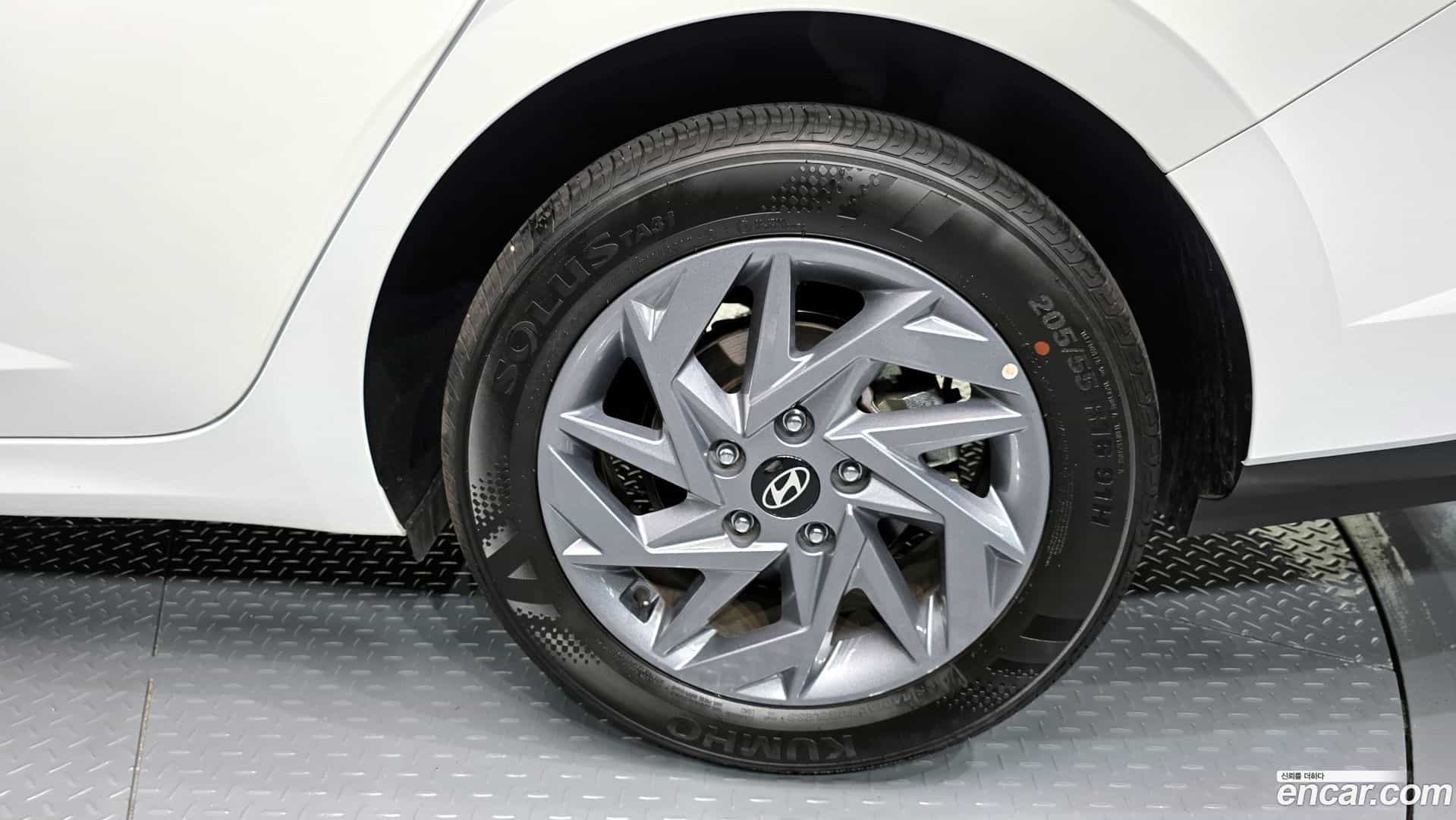 AVANTE Hyundai 2024.10-OUTER-031