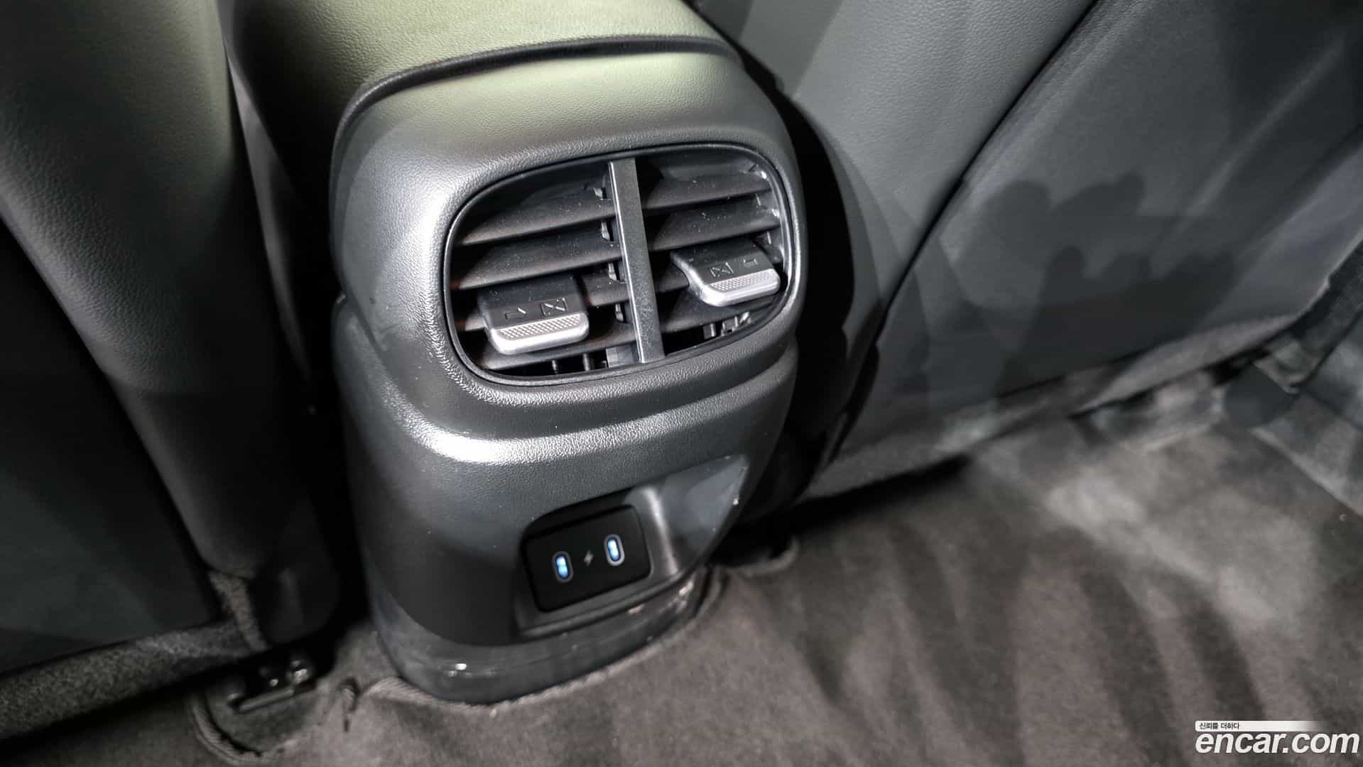 AVANTE Hyundai 2024.10-OPTION-042