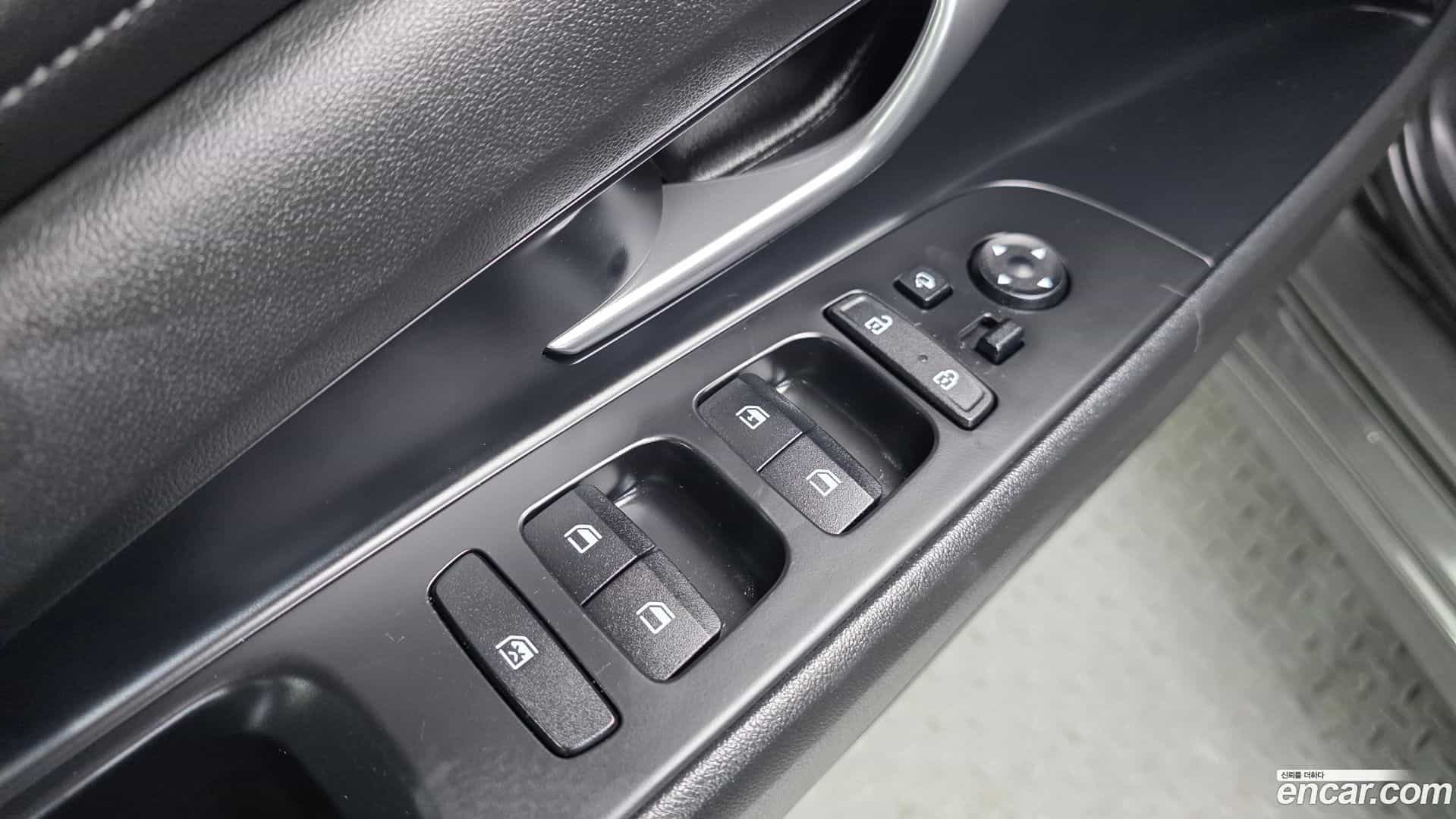 AVANTE Hyundai 2021.2-OPTION-016