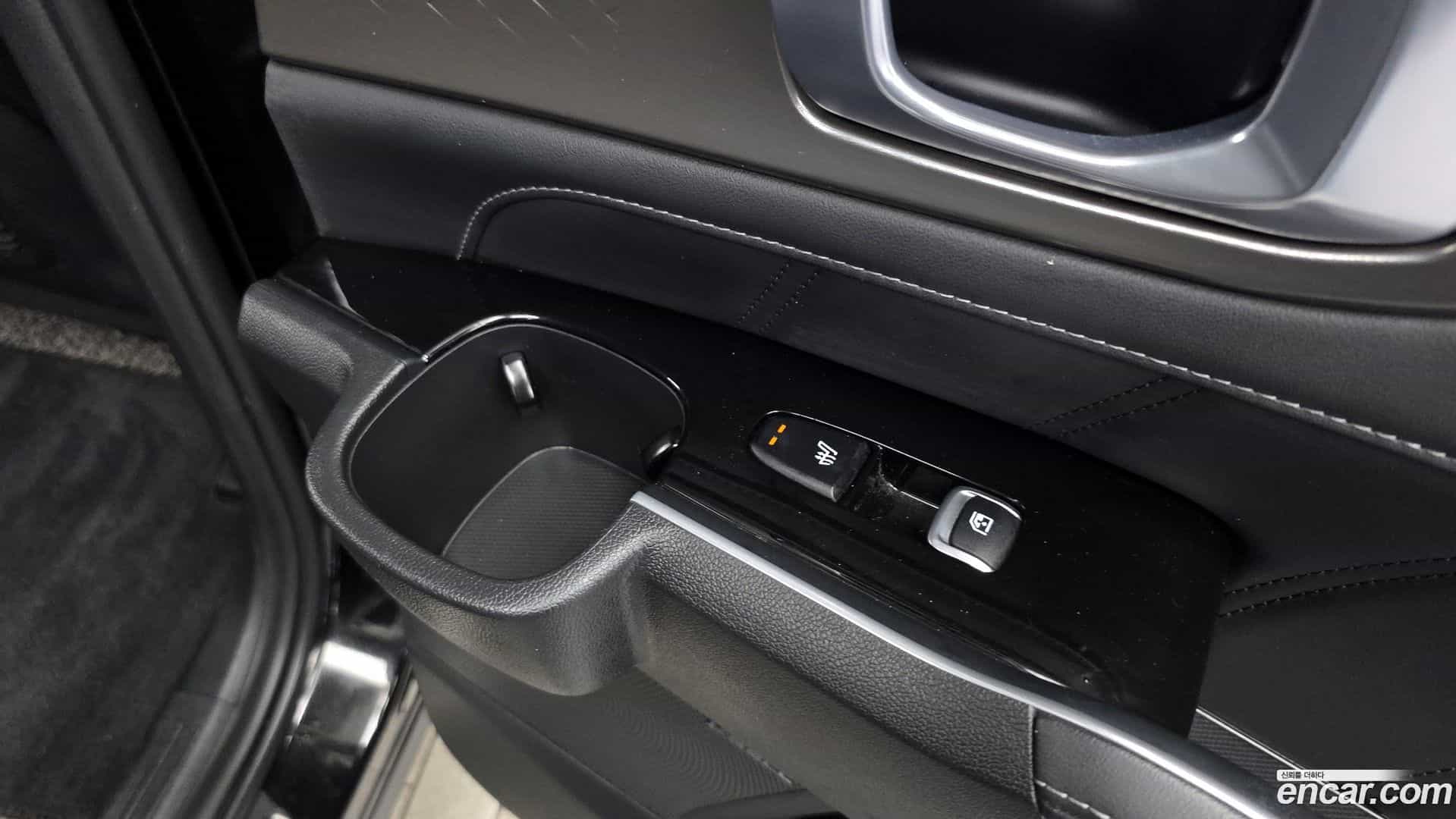 Sorento Kia 2020.4-OPTION-023