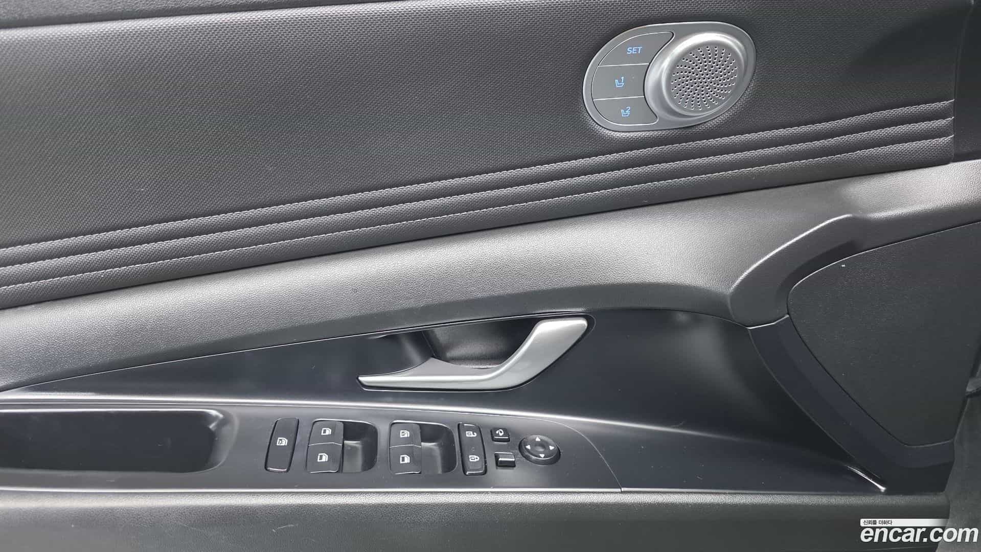 AVANTE Hyundai 2021.9-OPTION-016