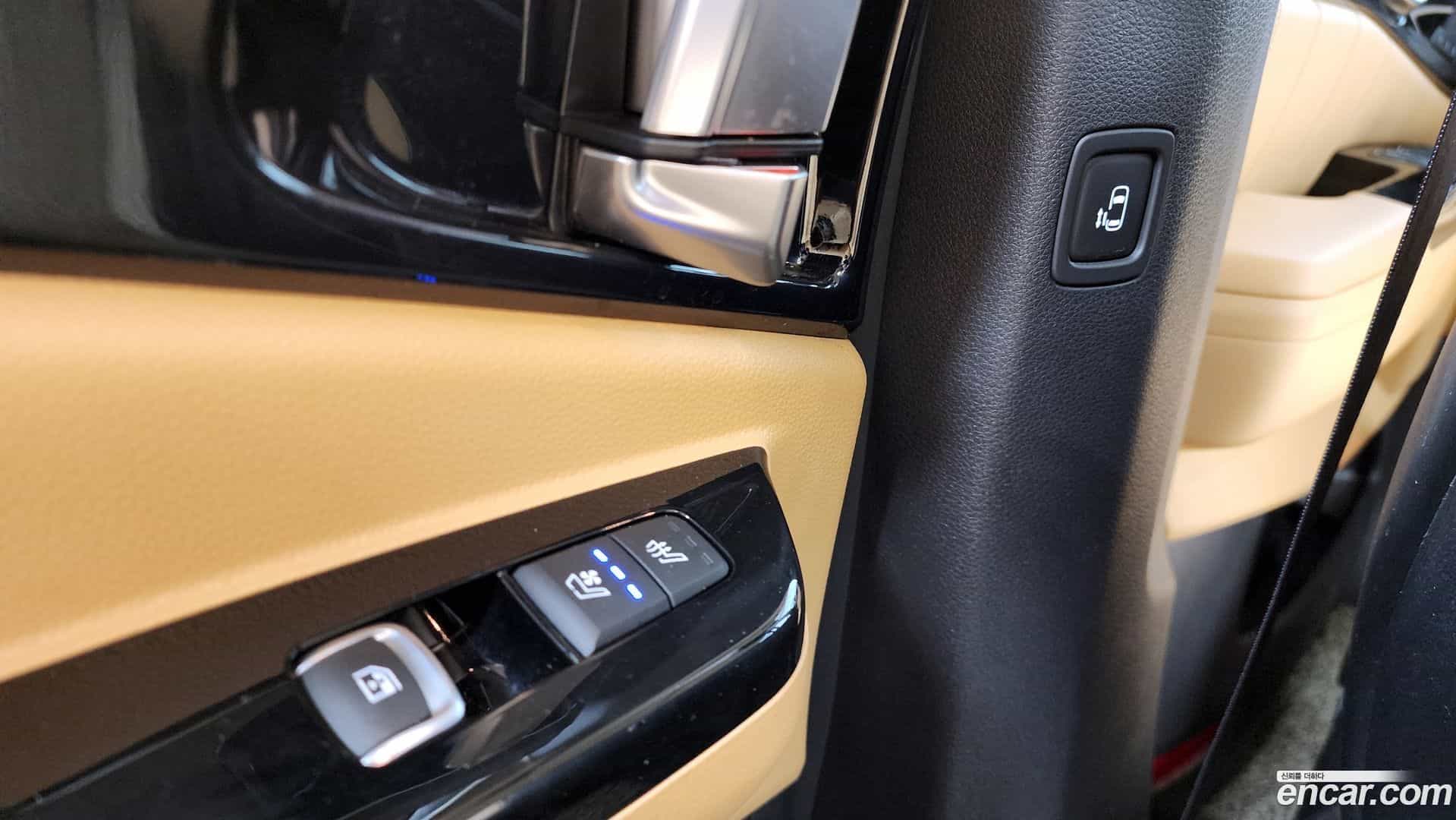 Canival Kia 2020.11-OPTION-023