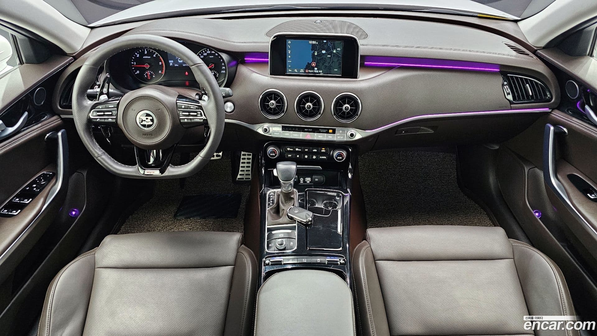 Main__Slider__Photo:Stinger Kia 2017.7-6