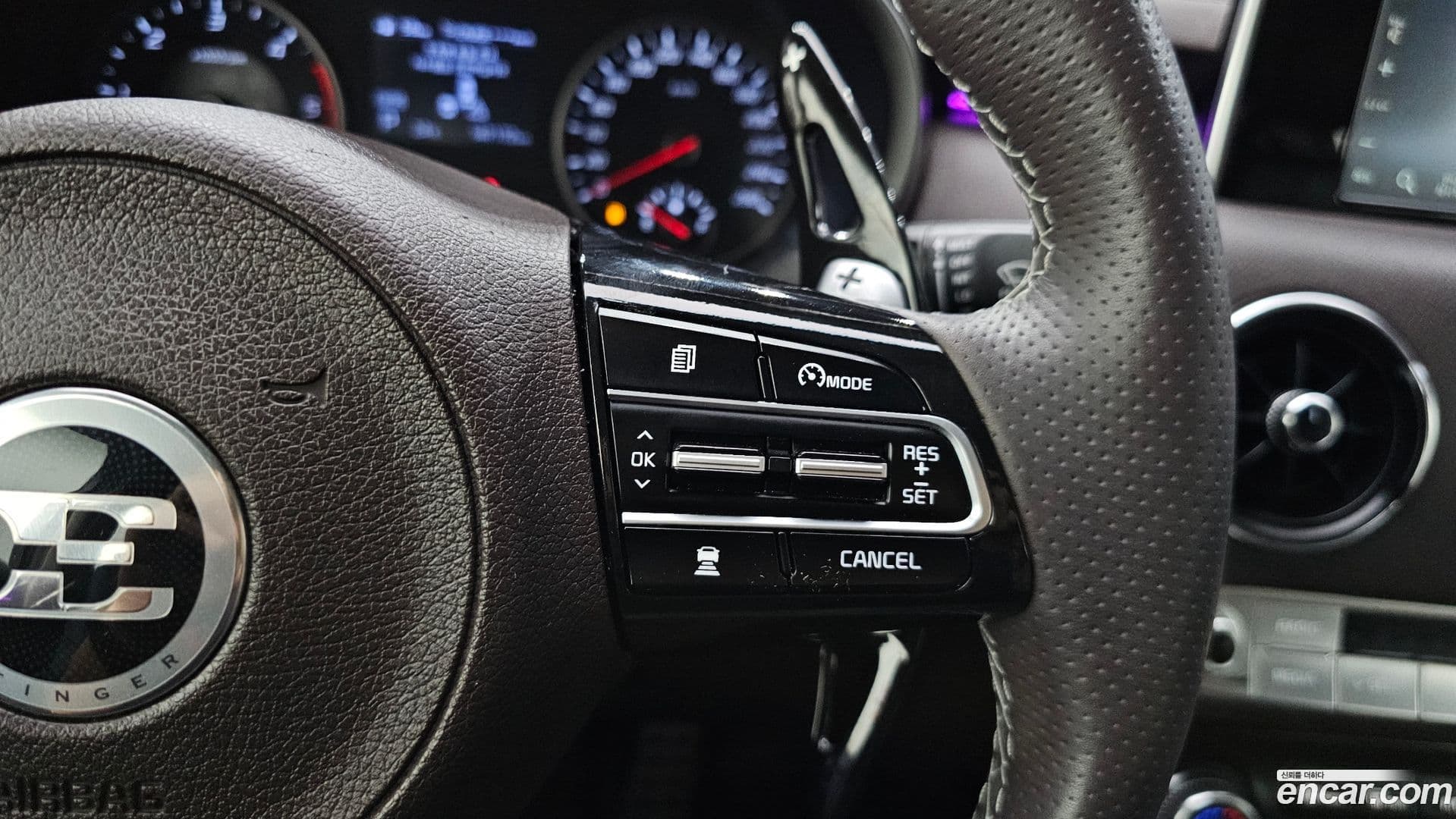 Main__Slider__Photo:Stinger Kia 2017.7-19