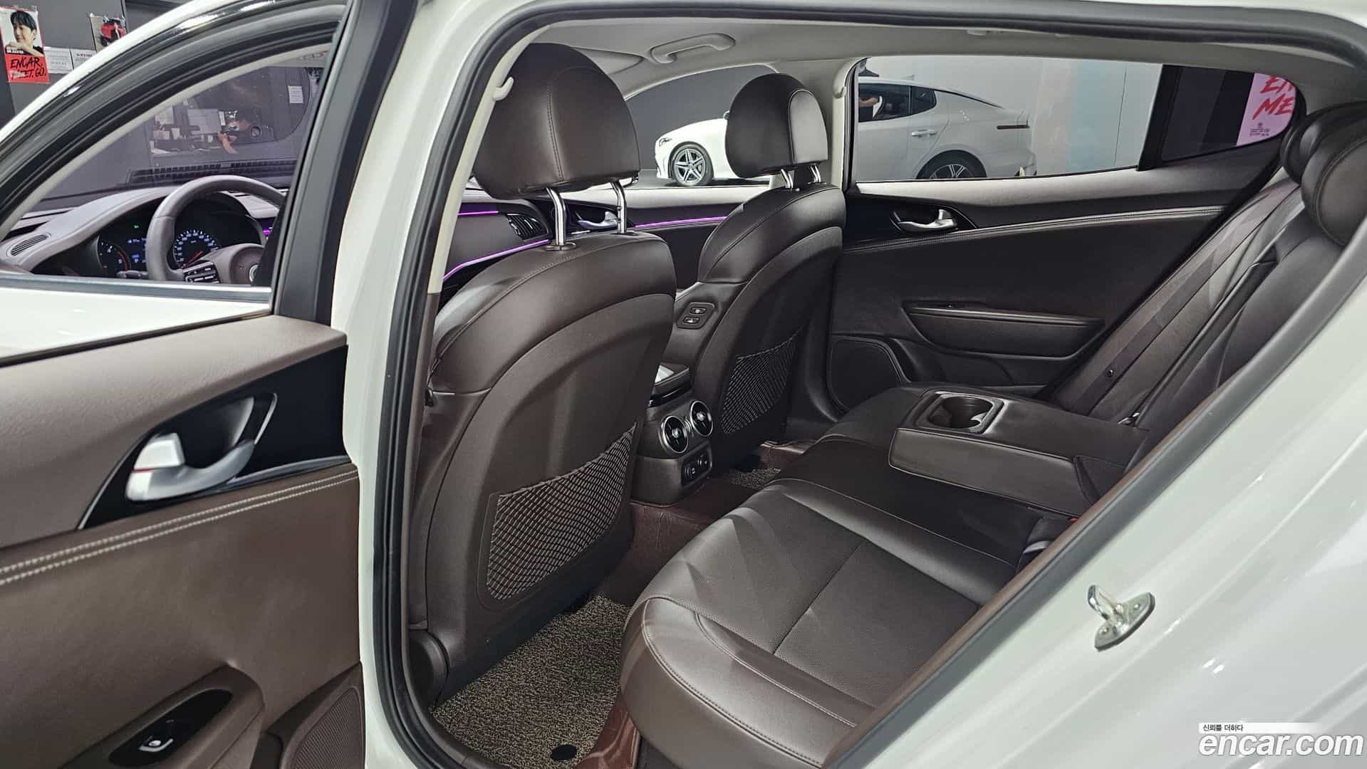 Stinger Kia 2017.7-INNER-036