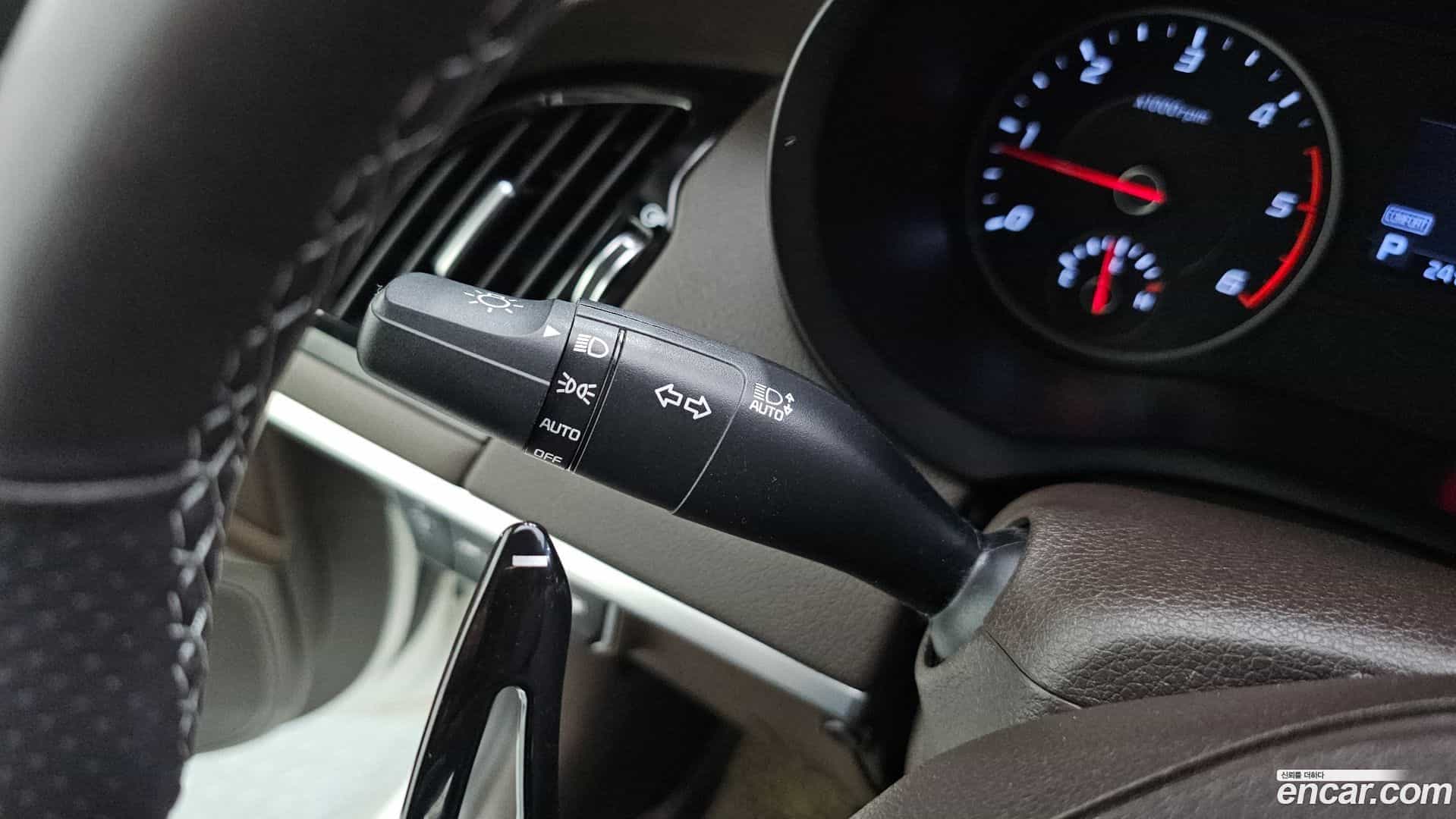 Stinger Kia 2017.7-OPTION-041