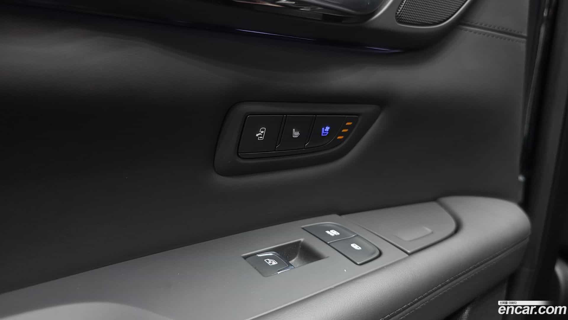 CT6 Cadillac 2018.7-OPTION-040